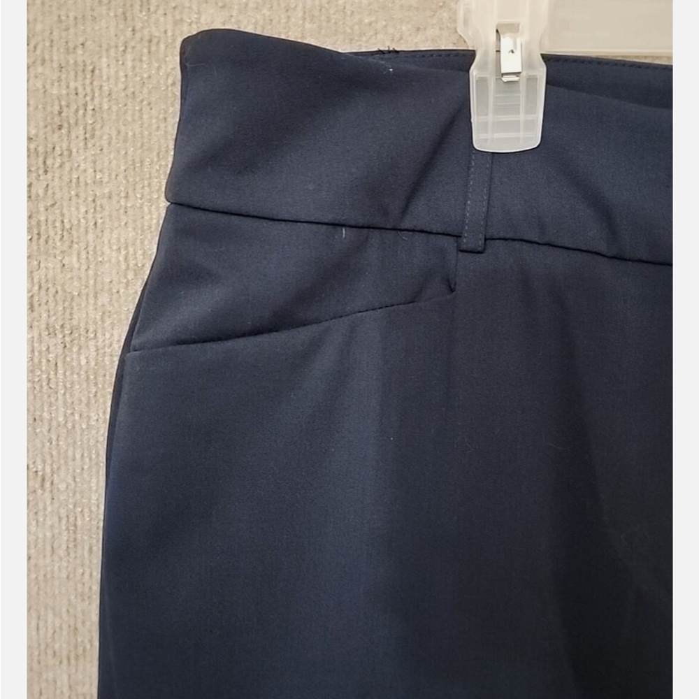 New Alfani Womens Plus SZ 22W
Navy Blue Patterned Tummy
Control wide leg - Picture 3 of 12